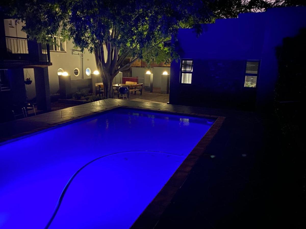 46 On Allcock Guest Apartment & Luxury Room พริทอเรีย ภายนอก รูปภาพ