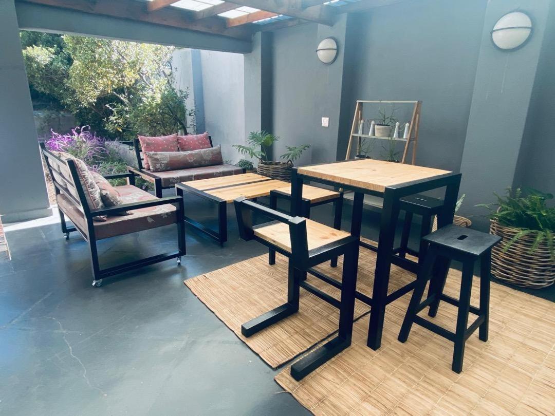 46 On Allcock Guest Apartment & Luxury Room พริทอเรีย ห้อง รูปภาพ